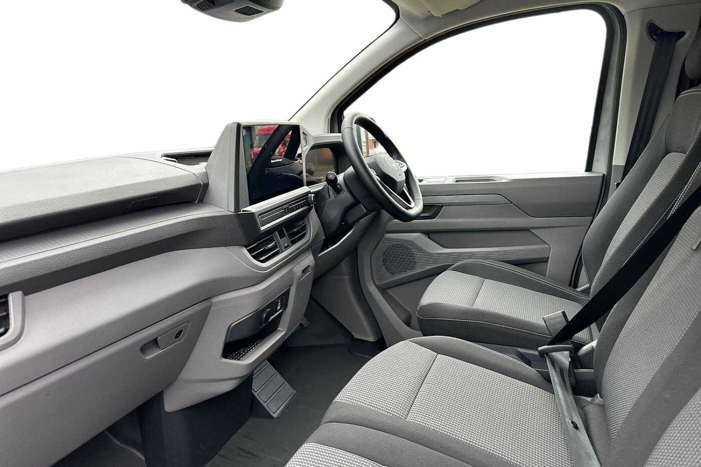 Used Volkswagen Transporter 2025 for sale - 77030912: Photo 2