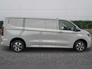 Used Volkswagen Transporter 2025 for sale - 77030912: Photo