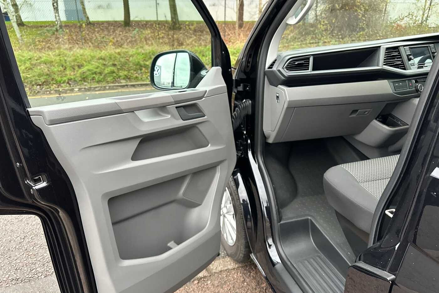 Used Volkswagen Transporter 2024 for sale - 76800317: Photo 13