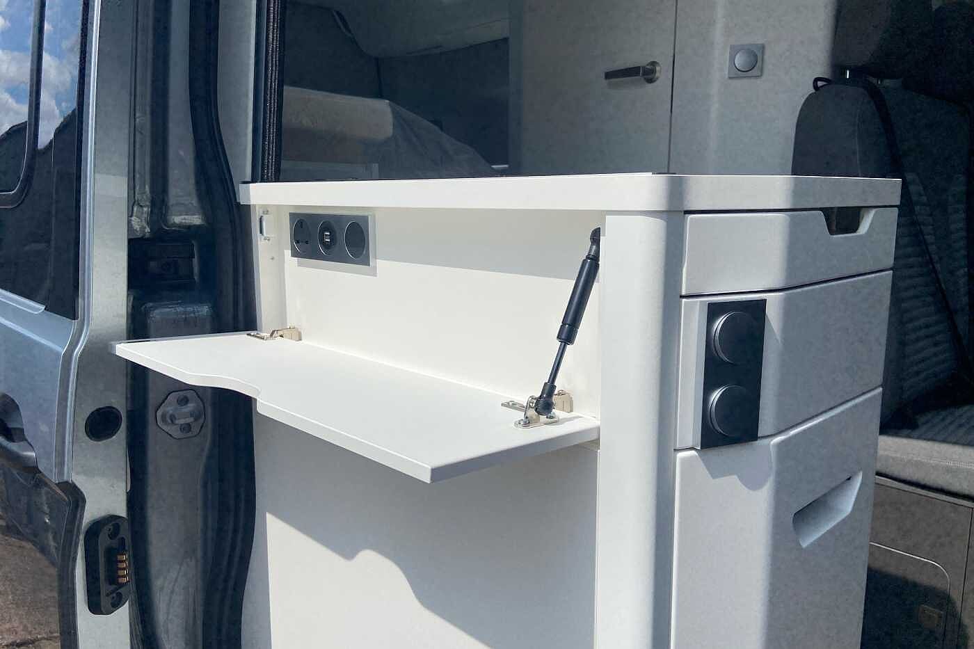 Used Volkswagen California 2025 for sale - 77539380: Photo 9