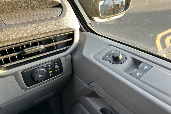 Used Volkswagen Transporter 2025 for sale - 76176053: Photo 14