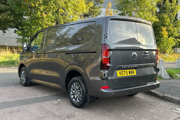 Used Volkswagen Transporter 2025 for sale - 76176053: Photo 3
