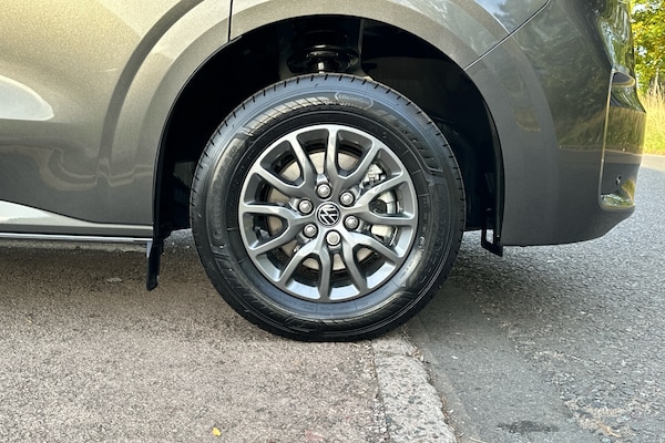 Used Volkswagen Transporter 2025 for sale - 76176053: Photo 5
