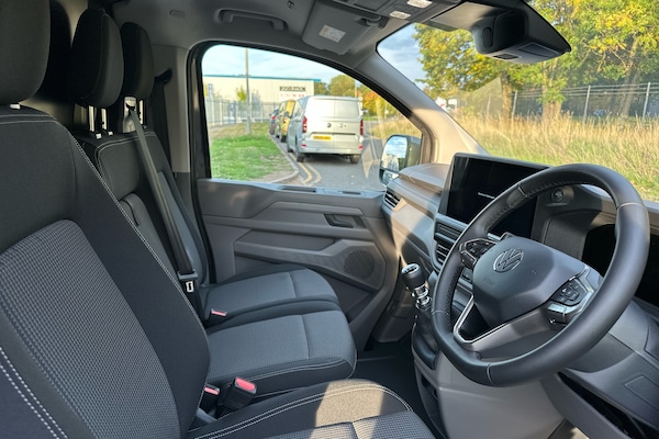Used Volkswagen Transporter 2025 for sale - 76176053: Photo 6