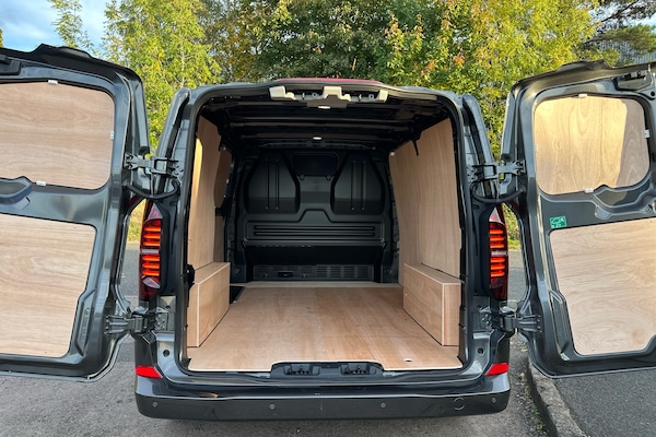 Used Volkswagen Transporter 2025 for sale - 76176053: Photo 7