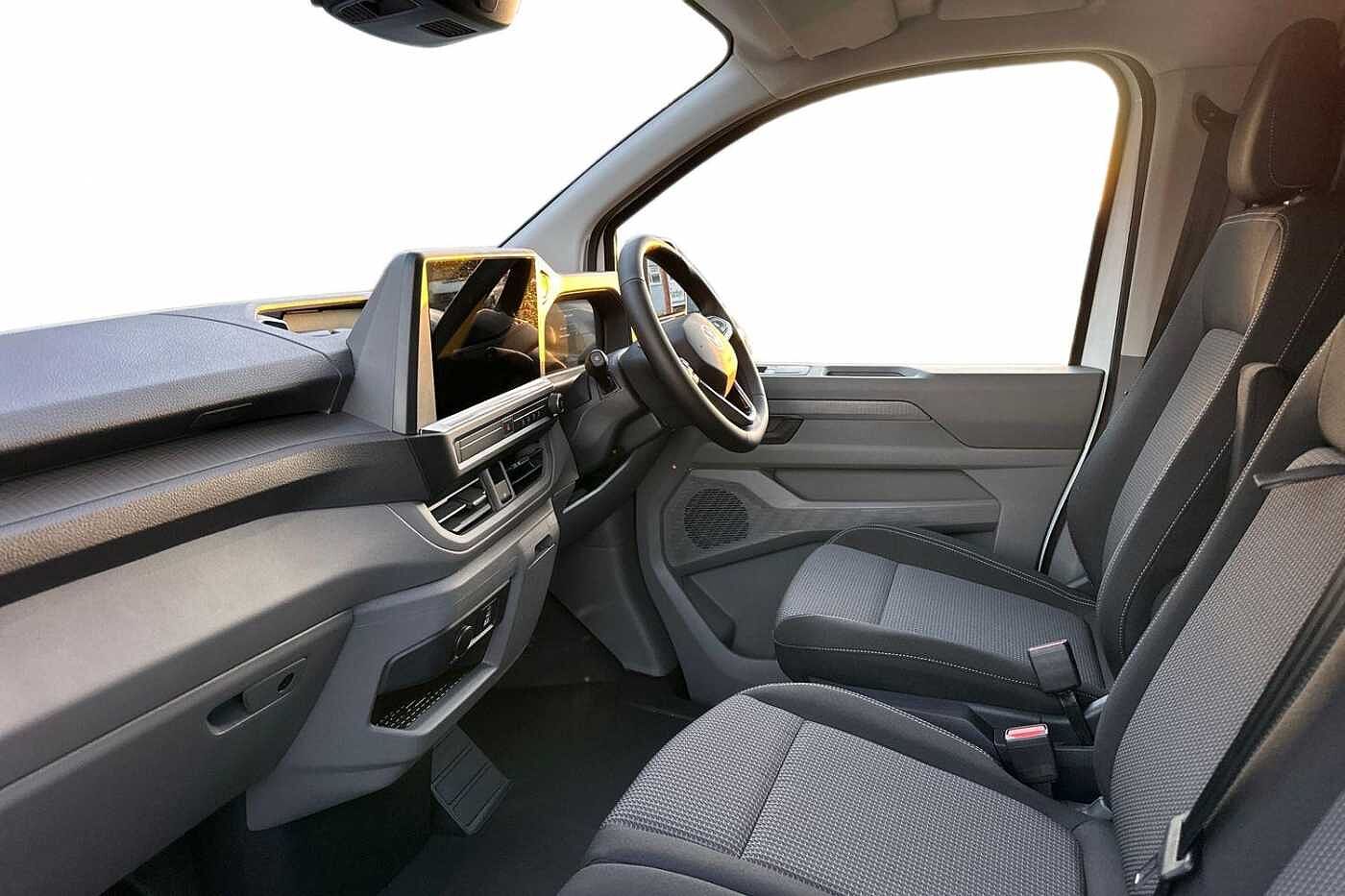 Used Volkswagen Transporter 2025 for sale - 76716834: Photo 2