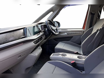 Used Volkswagen Multivan 2022 for sale - 77725285: Photo