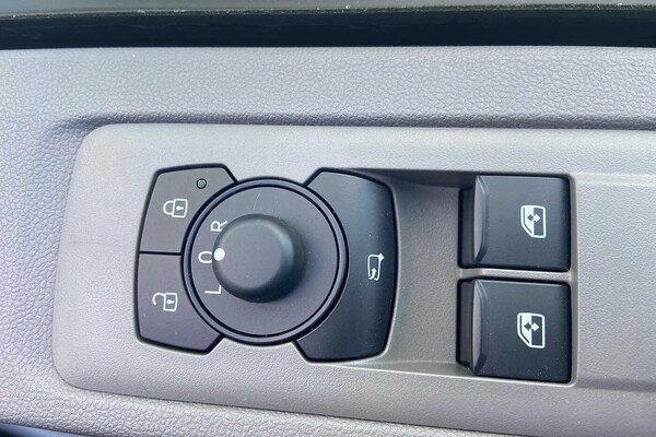 Used Volkswagen Transporter 2025 for sale - 74522850: Photo 13