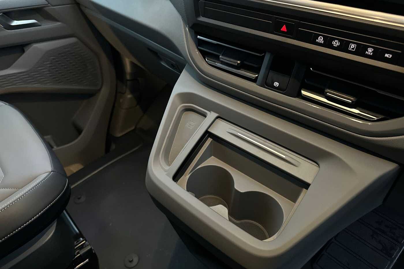 Used Volkswagen Transporter 2025 for sale - 76800309: Photo 15