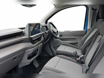 Used Volkswagen Transporter 2025 for sale - 77124384: Photo