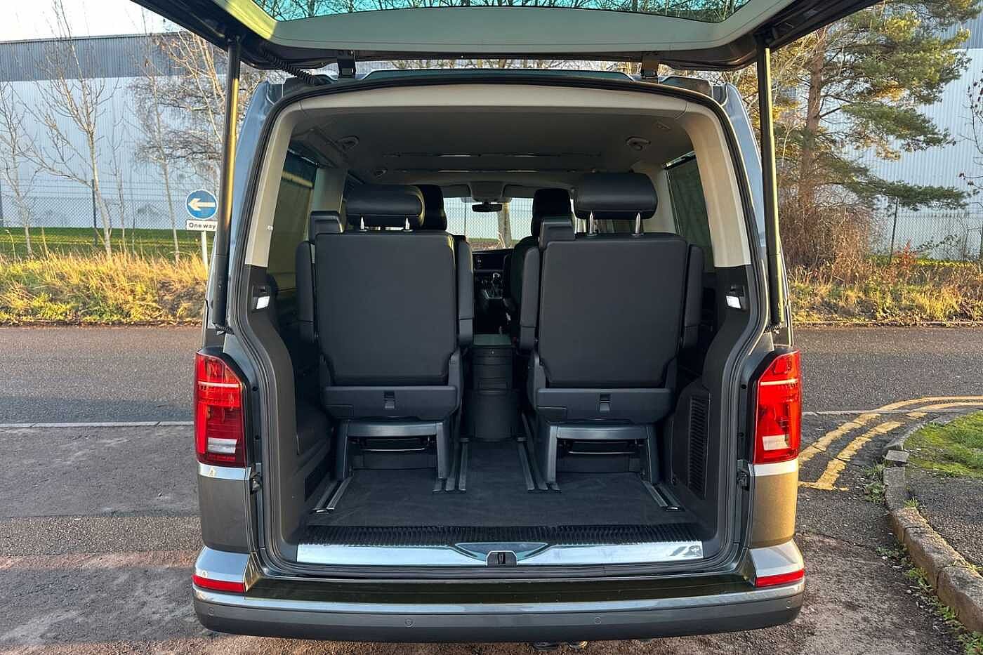 Used Volkswagen Caravelle 2021 for sale - 76888242: Photo 11