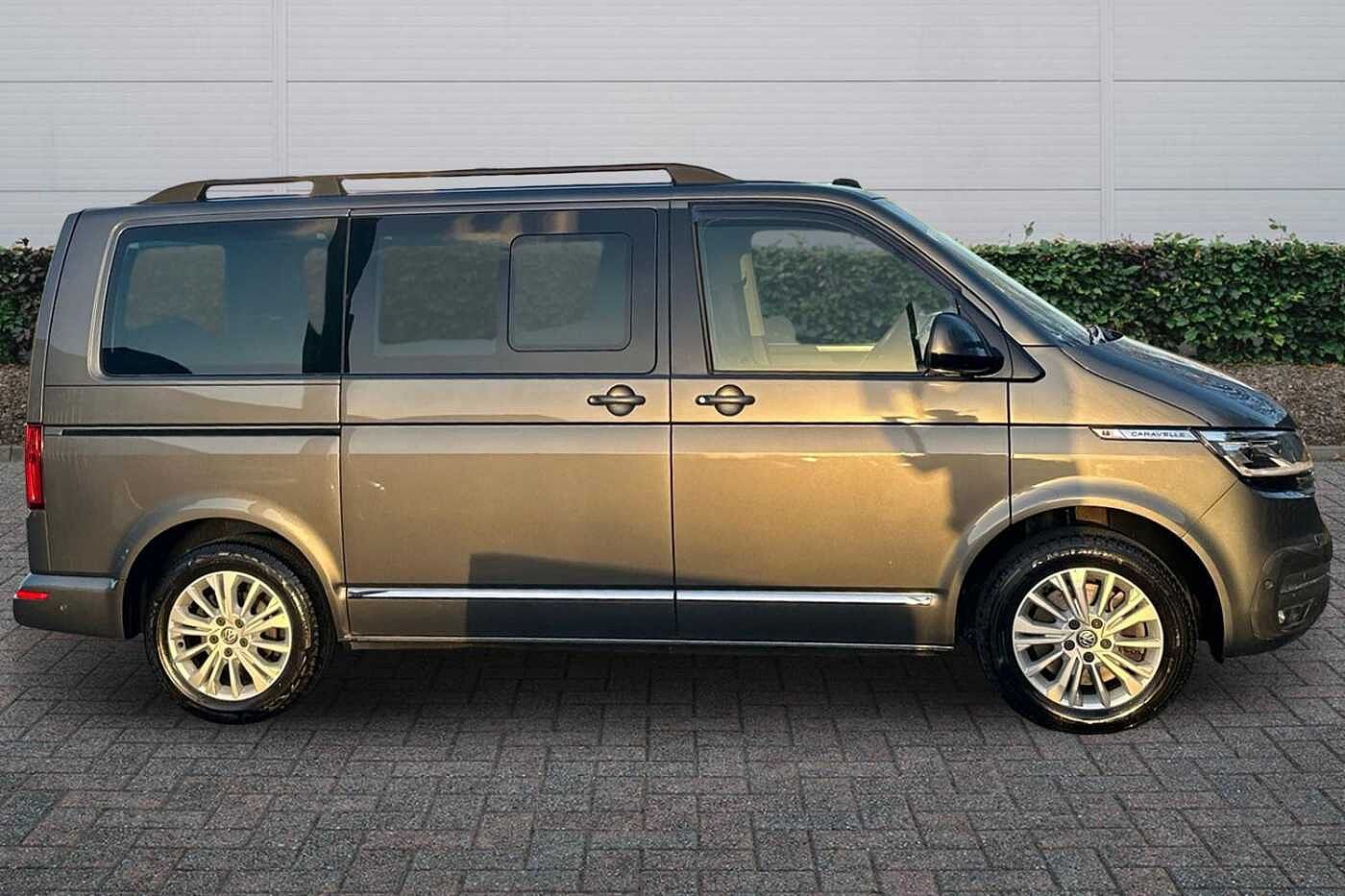Used Volkswagen Caravelle 2021 for sale - 76888242: Photo 4