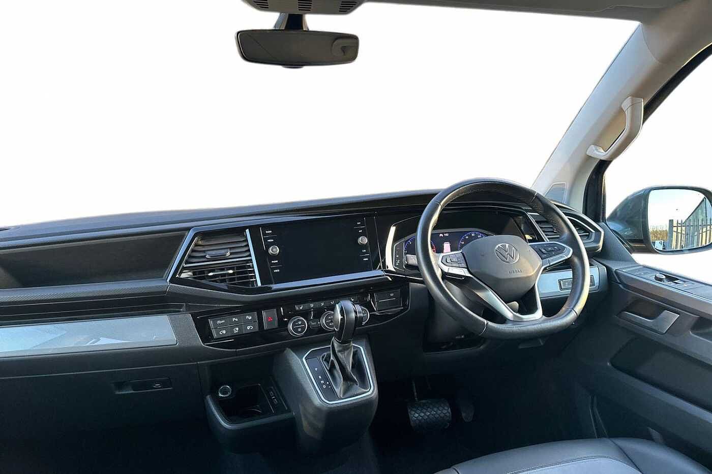 Used Volkswagen Caravelle 2021 for sale - 76888242: Photo 9