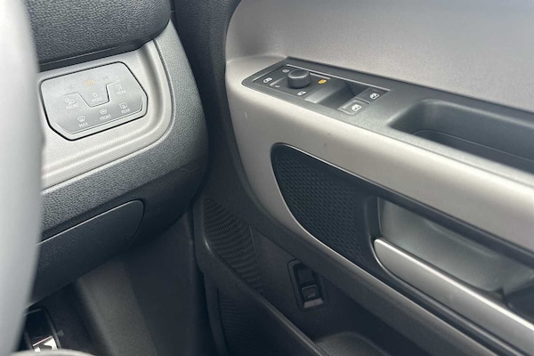 Used Volkswagen ID. Buzz Cargo 2025 for sale - 75015157: Photo 13