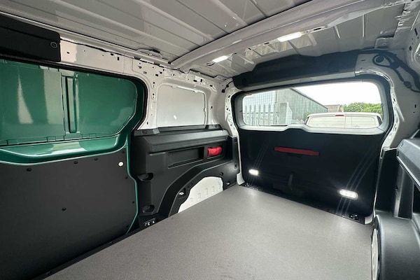 Used Volkswagen ID. Buzz Cargo 2025 for sale - 75015157: Photo 9