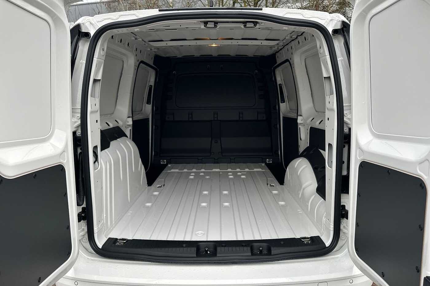 Used Volkswagen Caddy Maxi 2025 for sale - 76800527: Photo 11