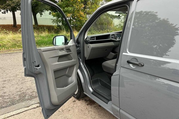 Used Volkswagen Transporter 2024 for sale - 76123941: Photo 11