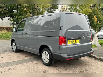 Used Volkswagen Transporter 2024 for sale - 76123941: Photo 3