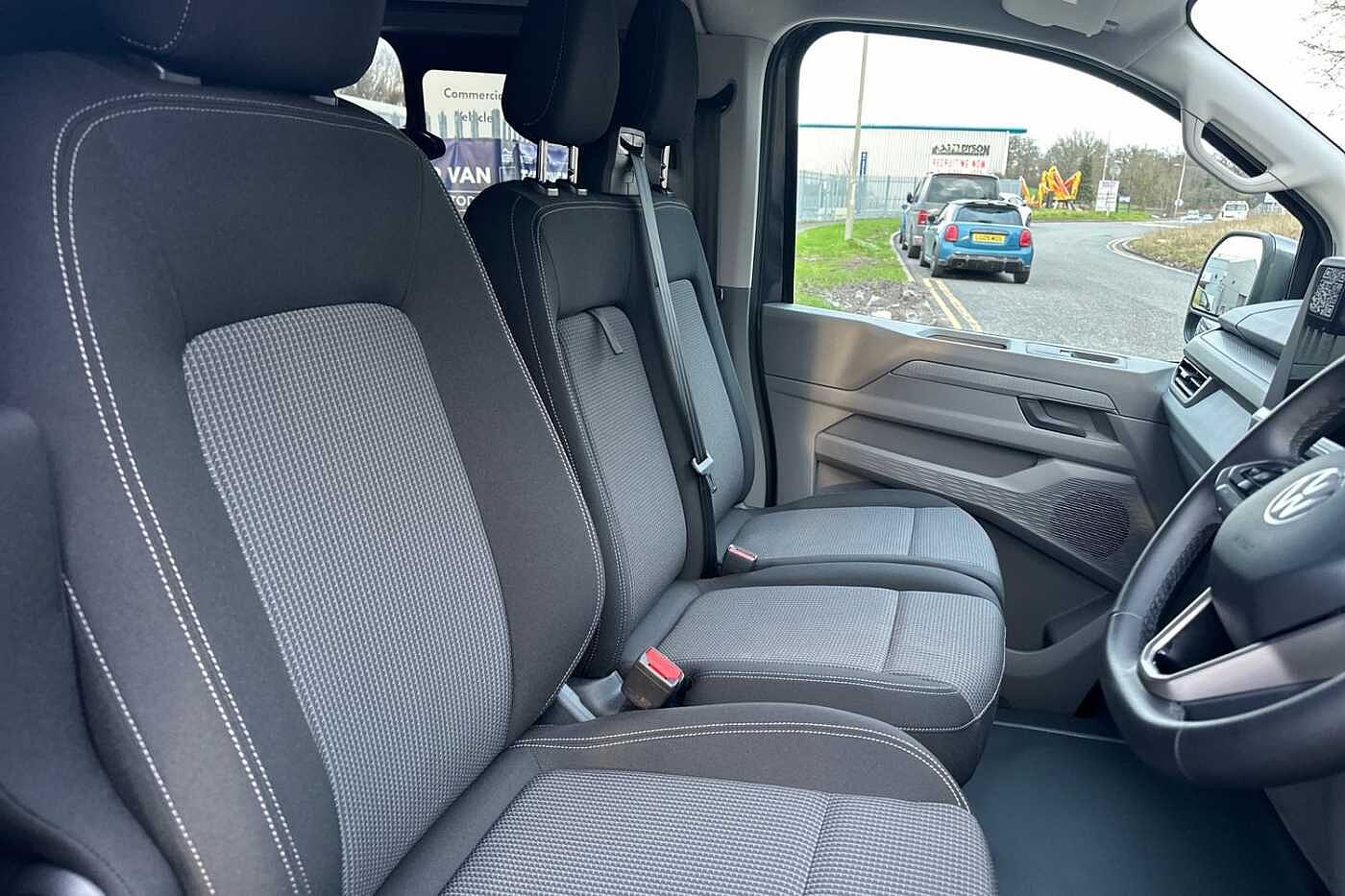 Used Volkswagen Transporter 2025 for sale - 77124820: Photo 15