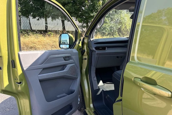 Used Volkswagen Transporter 2025 for sale - 75494927: Photo 11