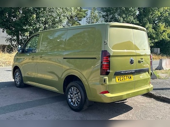 Used Volkswagen Transporter 2025 for sale - 75494927: Photo