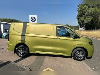 Used Volkswagen Transporter 2025 for sale - 75494927: Photo
