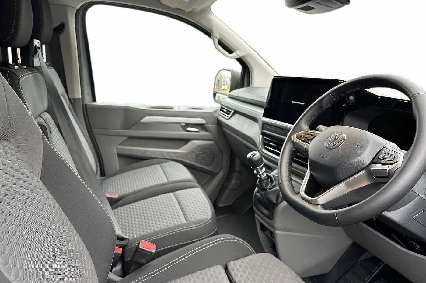 Used Volkswagen Transporter 2025 for sale - 76800532: Photo 6