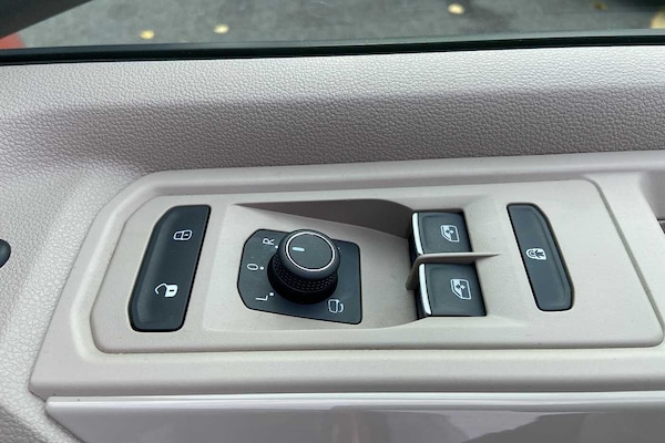 Used Volkswagen Multivan 2022 for sale - 76139809: Photo 14