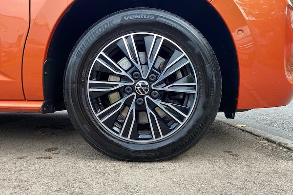 Used Volkswagen Multivan 2022 for sale - 76139809: Photo 5