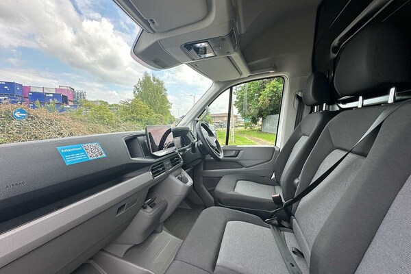 Used Volkswagen Crafter 2025 for sale - 74522818: Photo 2