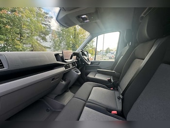 Used Volkswagen Crafter 2025 for sale - 76176074: Photo 2
