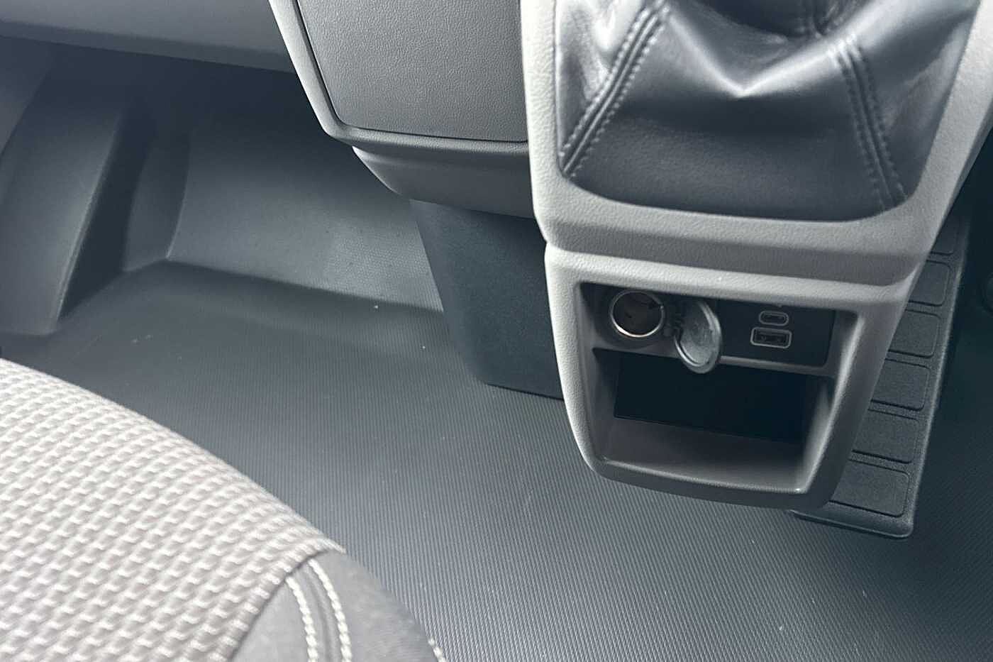 Used Volkswagen Transporter 2025 for sale - 76800495: Photo 20