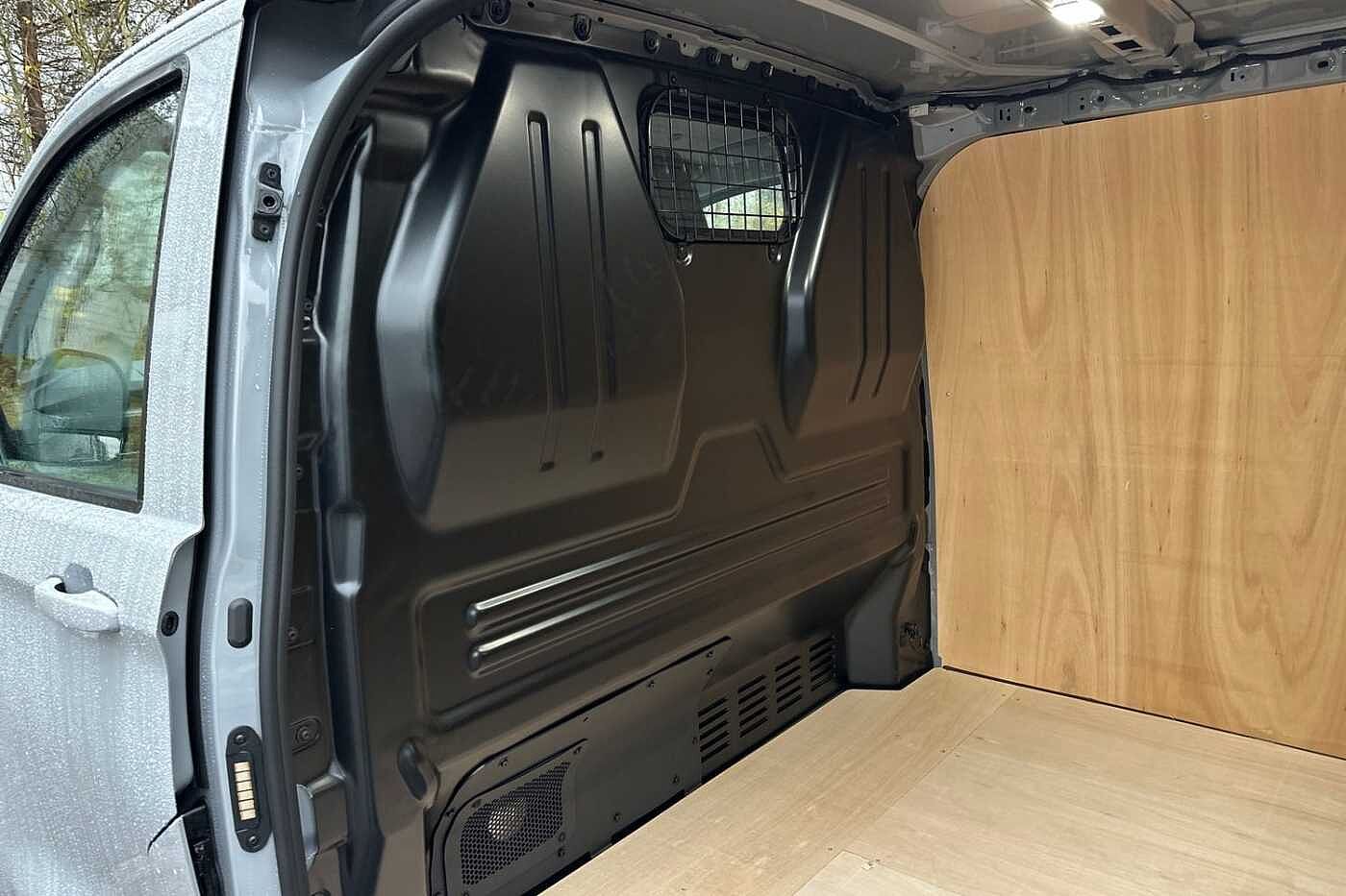 Used Volkswagen Transporter 2025 for sale - 76551827: Photo 14