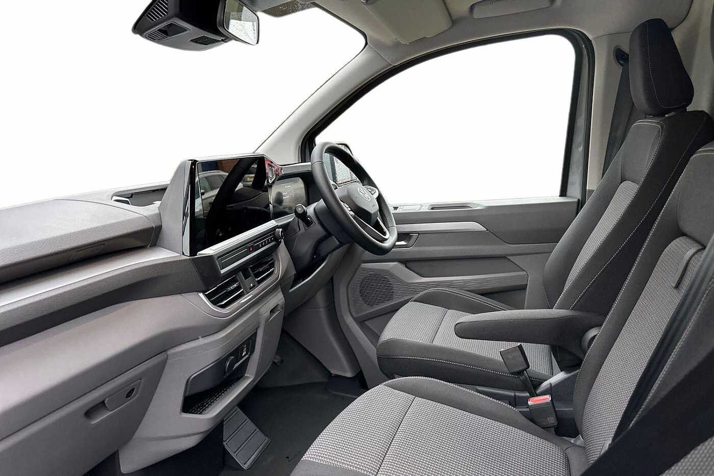 Used Volkswagen Transporter 2025 for sale - 76551827: Photo 2