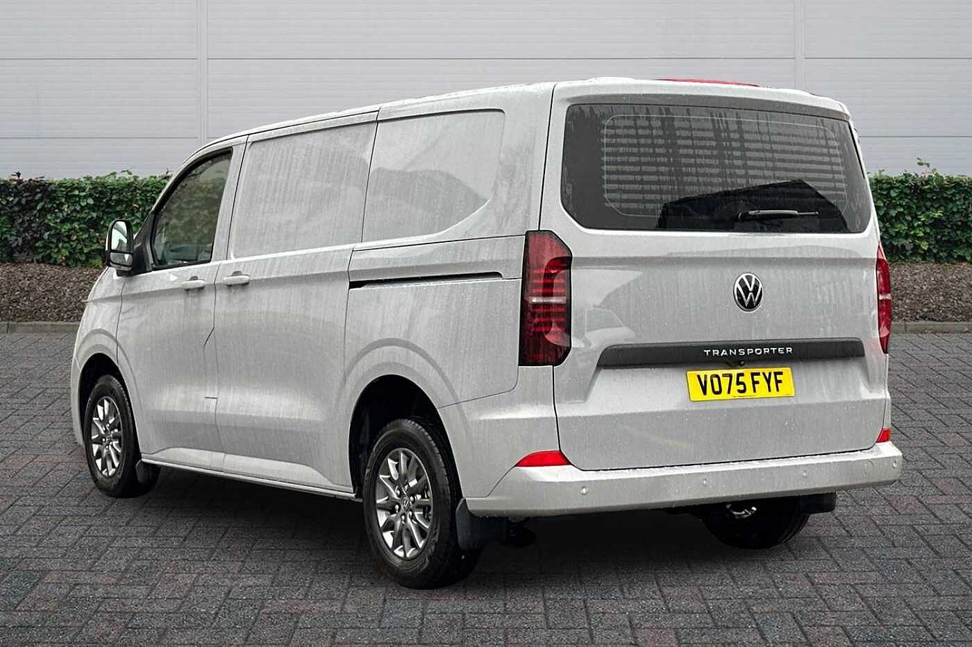 Used Volkswagen Transporter 2025 for sale - 76551827: Photo 3