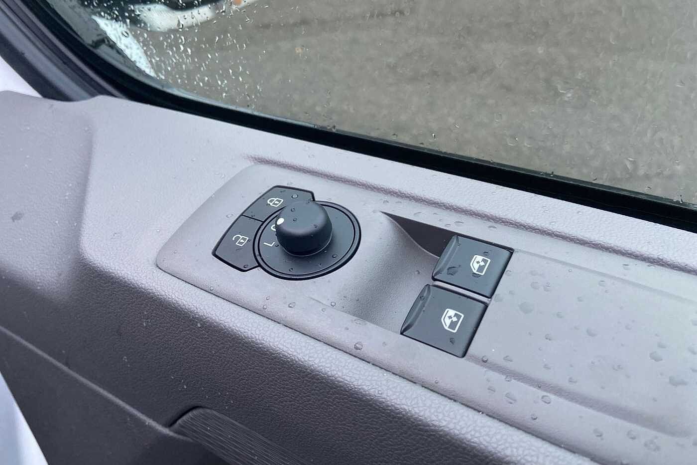 Used Volkswagen Transporter 2025 for sale - 77124662: Photo 19