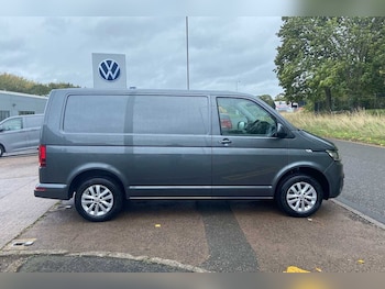 Used Volkswagen Transporter 2022 for sale - 76086183: Photo 4