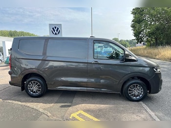 Used Volkswagen Transporter 2025 for sale - 75495011: Photo