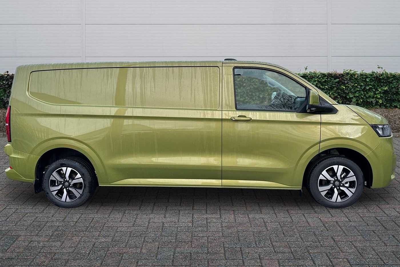 Used Volkswagen Transporter 2025 for sale - 77124478: Photo 4