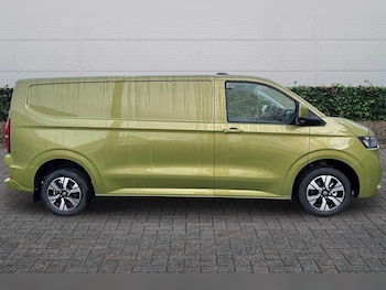 Used Volkswagen Transporter 2025 for sale - 77124478: Photo
