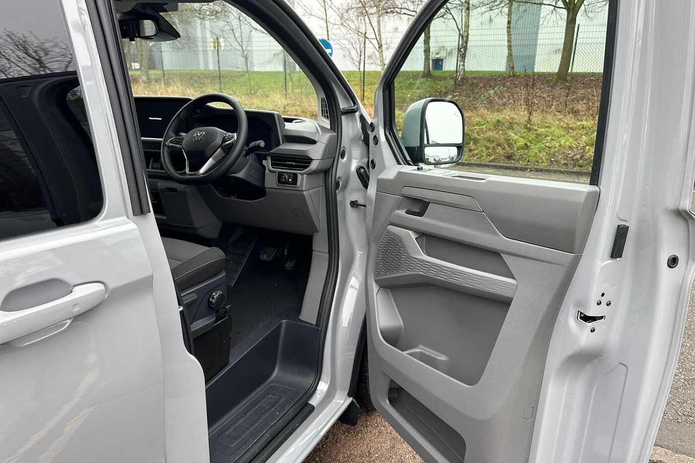 Used Volkswagen Transporter 2025 for sale - 77470426: Photo 15