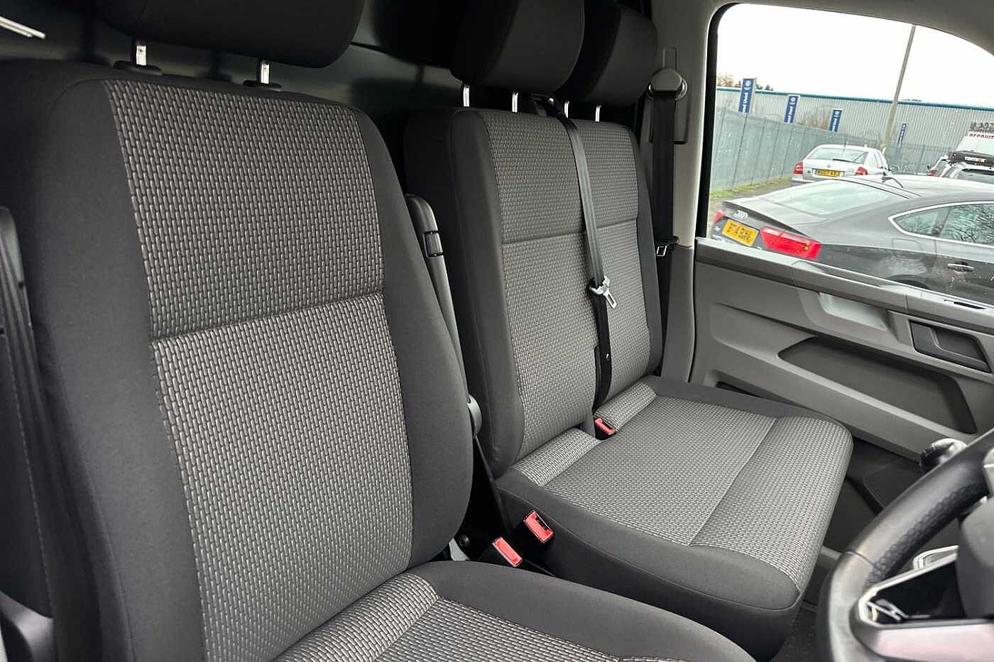 Used Volkswagen Transporter 2024 for sale - 77840963: Photo 16