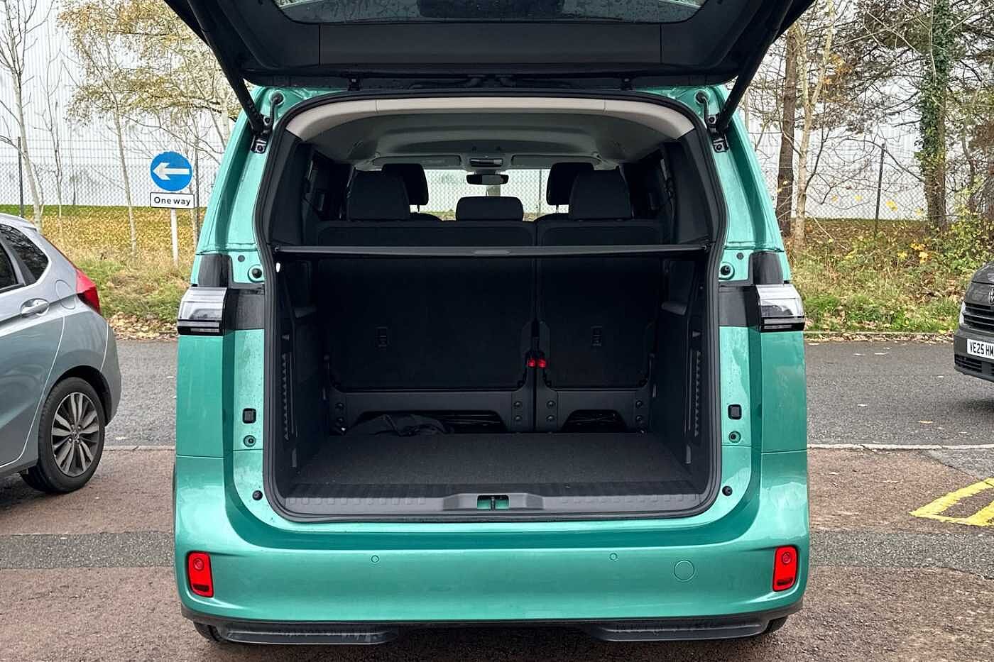 Used Volkswagen ID.Buzz 2025 for sale - 76551850: Photo 11