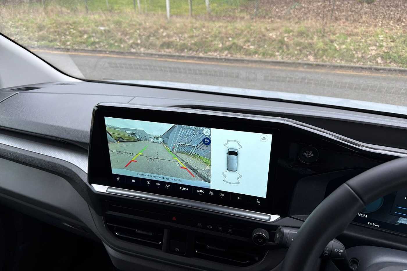 Used Volkswagen Transporter Shuttle 2026 for sale - 77575970: Photo 19