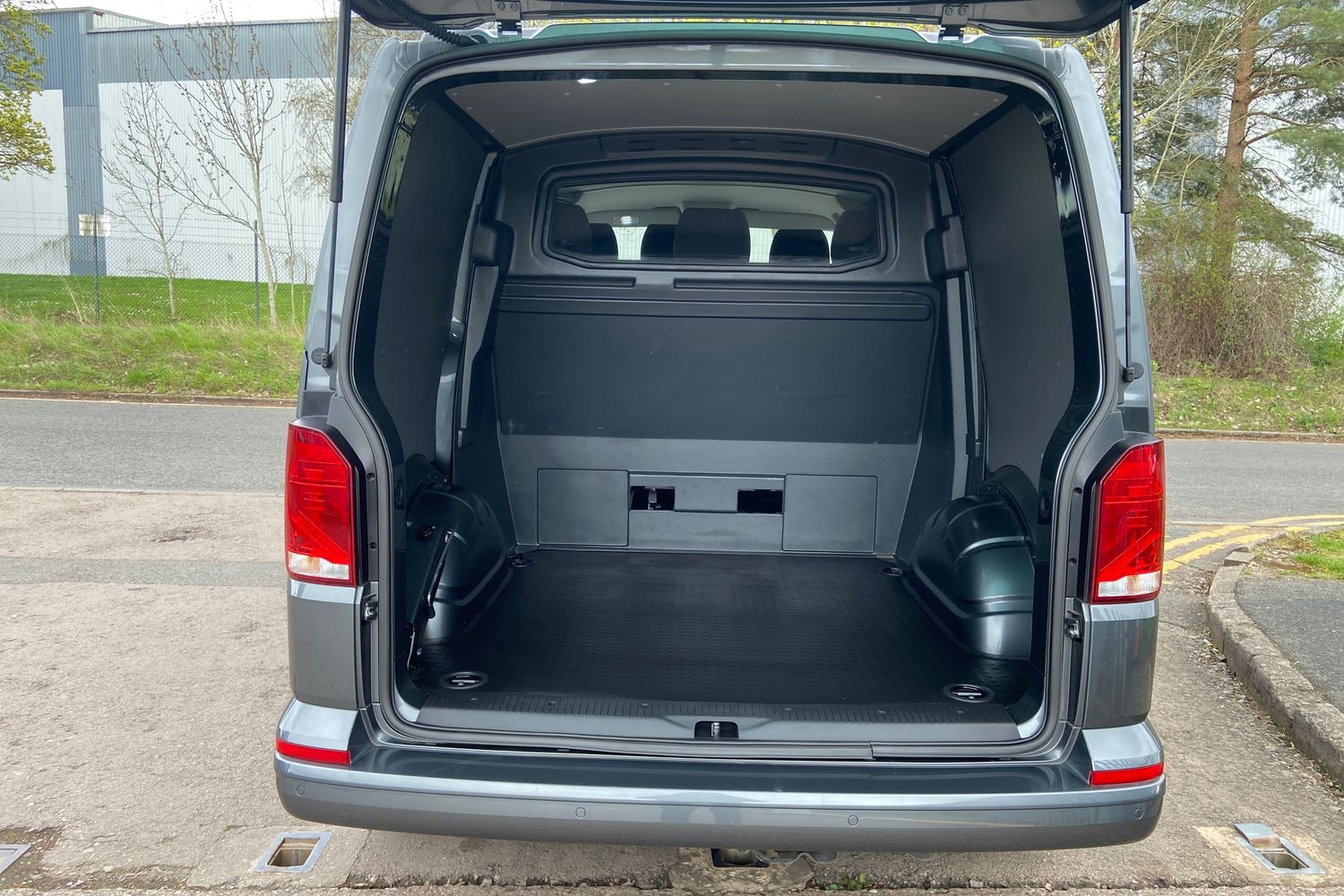 Used Volkswagen Transporter 2024 for sale - 78128764: Photo 10