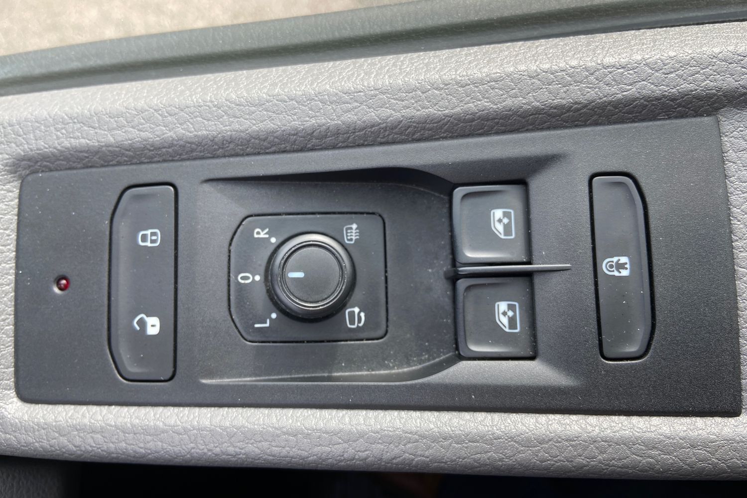 Used Volkswagen Transporter 2024 for sale - 78128764: Photo 19