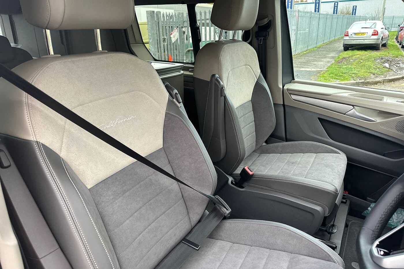 Used Volkswagen California 2025 for sale - 77388496: Photo 16