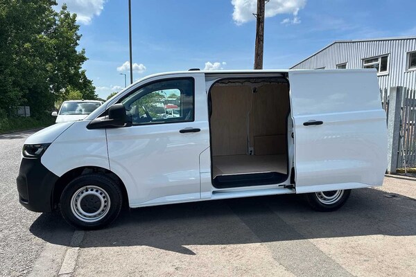 Used Volkswagen Transporter 2025 for sale - 74586789: Photo 10
