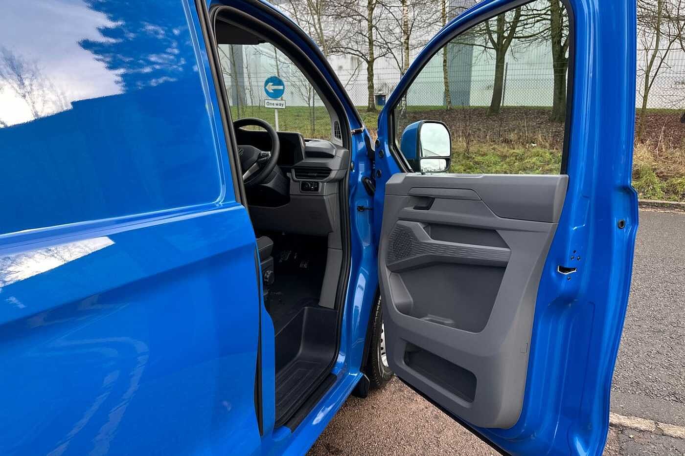 Used Volkswagen Transporter 2025 for sale - 77124696: Photo 13