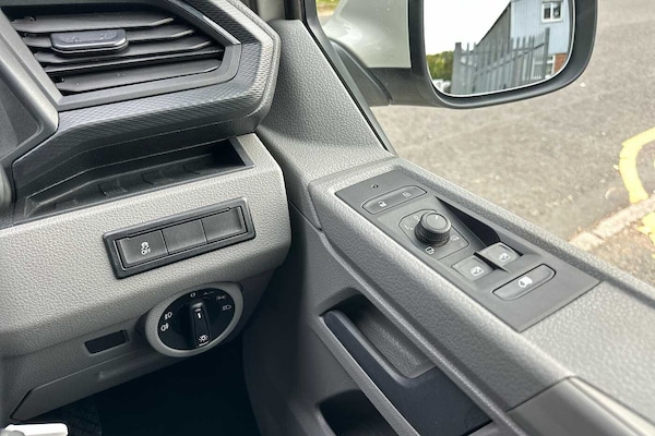 Used Volkswagen Transporter 2022 for sale - 76216696: Photo 16